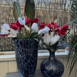 Beautiful Marble Swirl Vases