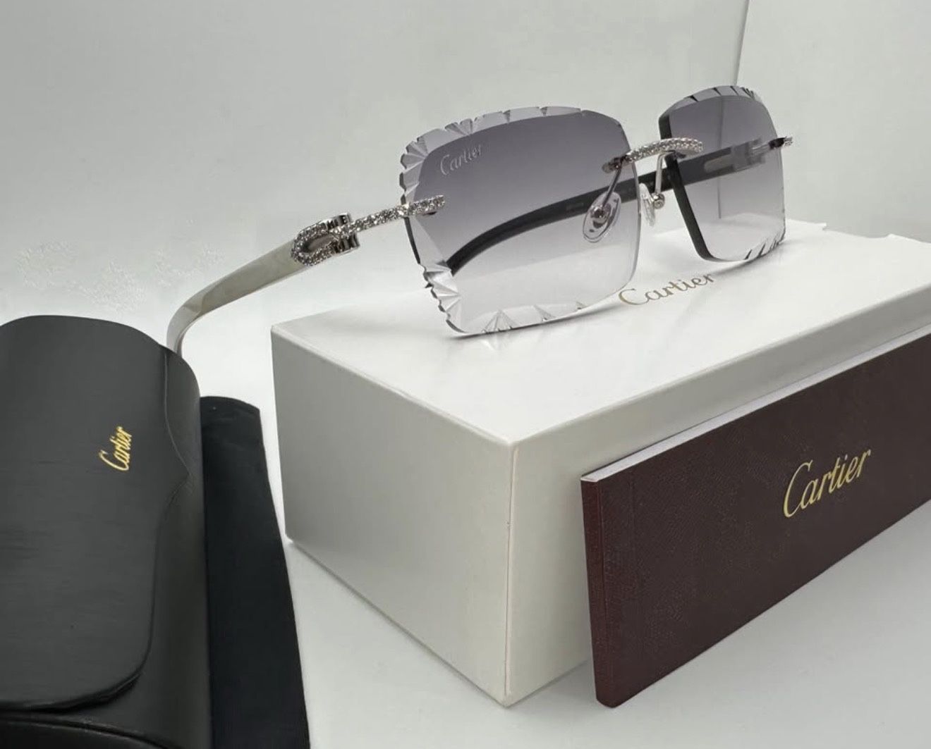 Cartier Diamond Cut VVS Platinum/Gray Glasses