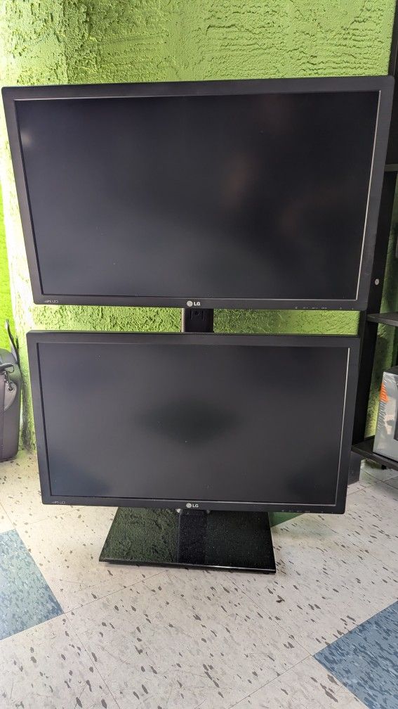 🔹 LG 27" Dual Monitor Setup w/ Vertical Stand – $265 FIRM 🔹
