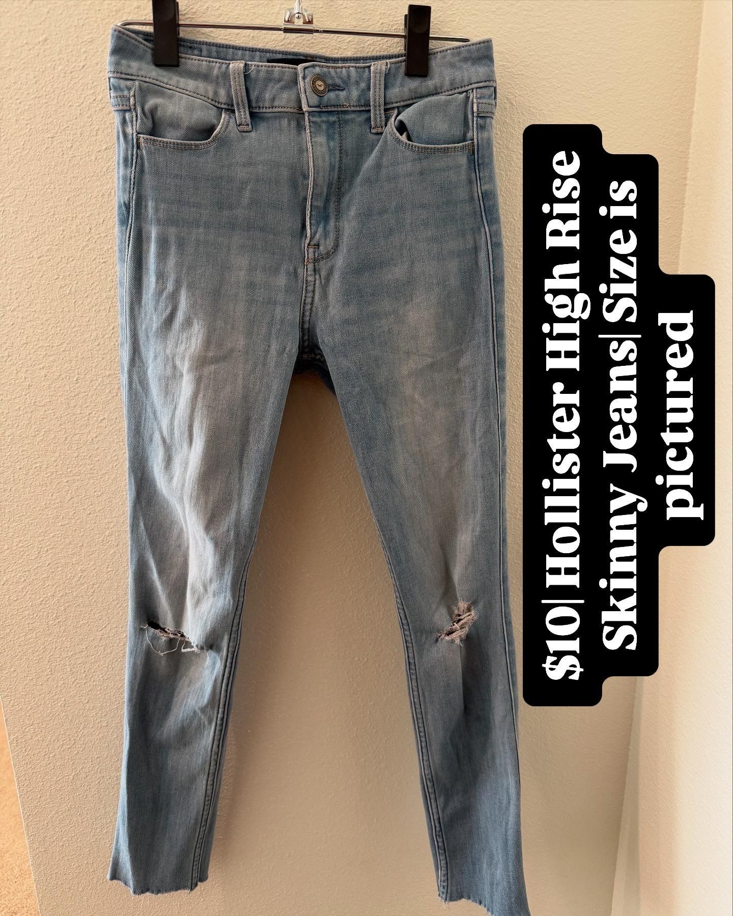 $10| Hollister High Rise Skinny Jeans| Size is pictured