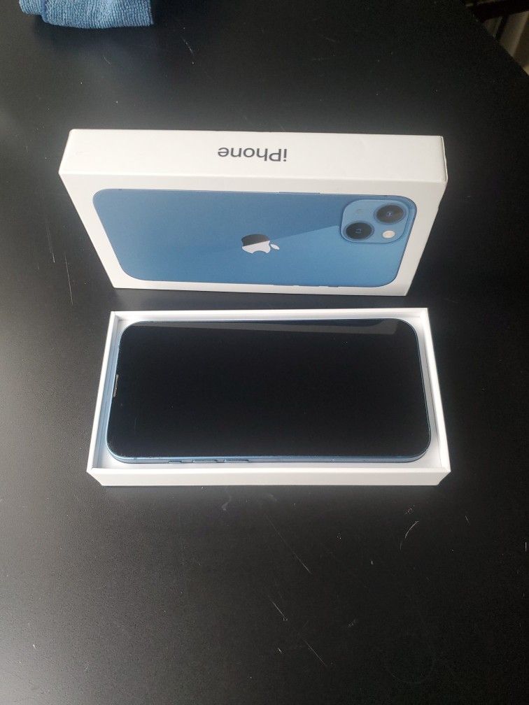 IPHONE 13   Must Go!... No Cracks  $ 190