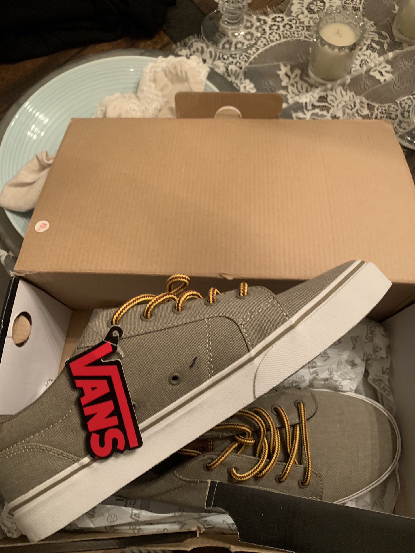 Brand New Never Wons Vans Shoes Men’s Size 10.5