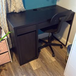 Desk 