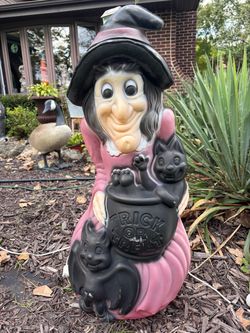 Halloween blow mold Witch
