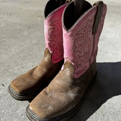 Great Durable Solid Real Cowgirl Boots! Girls Size 2M
