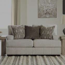 BRAND NEW Beige Loveseat With 3 Matching Throw Pillows