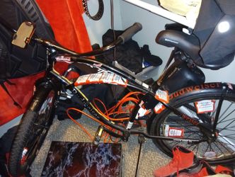 26 Hyper Beach Cruiser