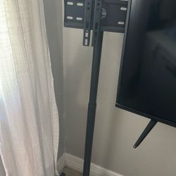 TV Stand Mobile TV Cart On Wheels, Rolling Floor TV