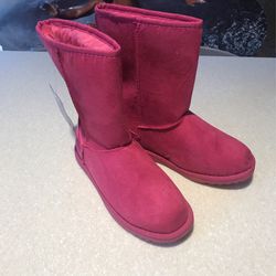 New Pink Girls Boots Size 3 Ugg Looking Cute 