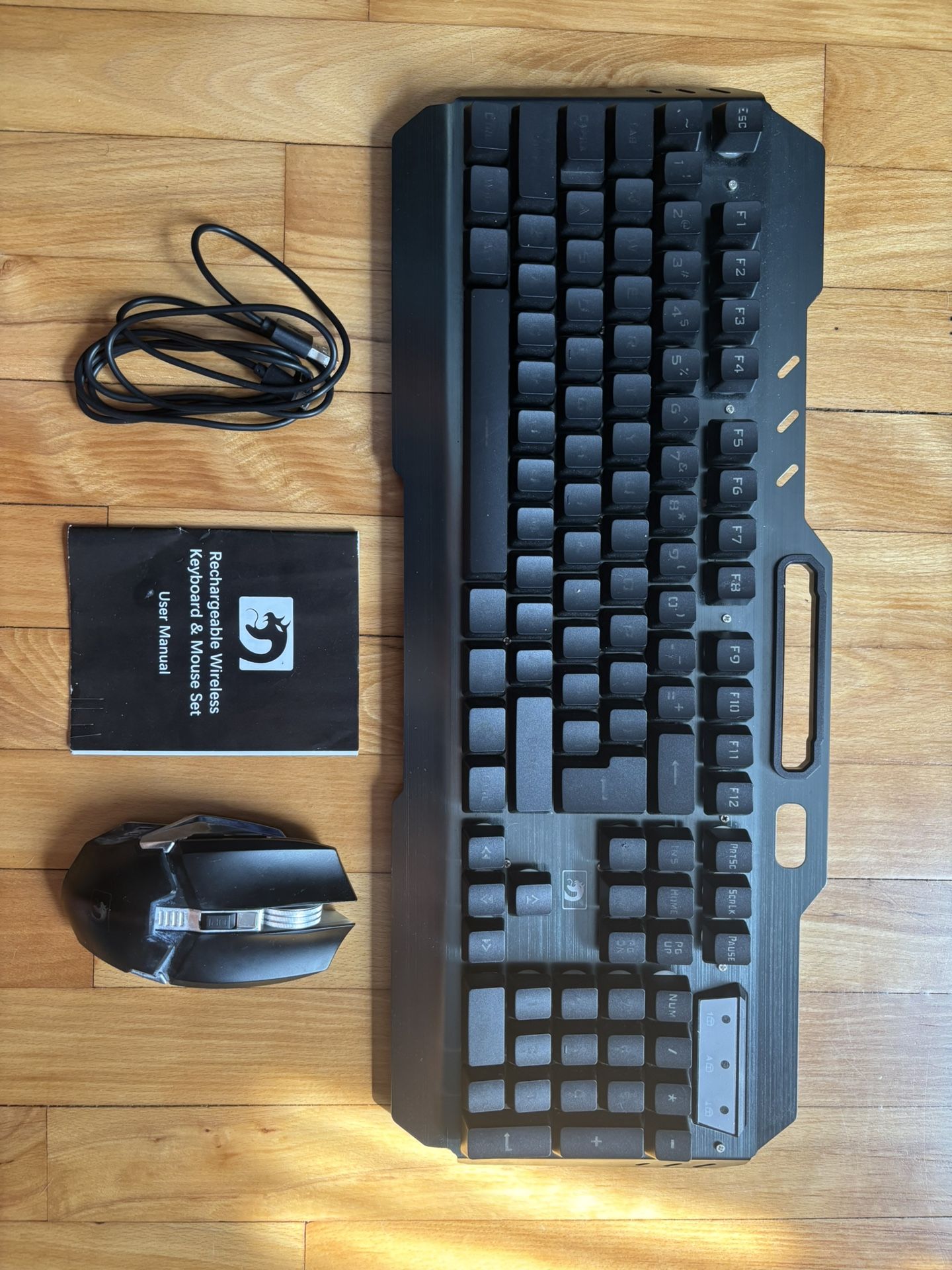 2.4GHZ Rechargeable Wireless Keyboard & Mouse Set