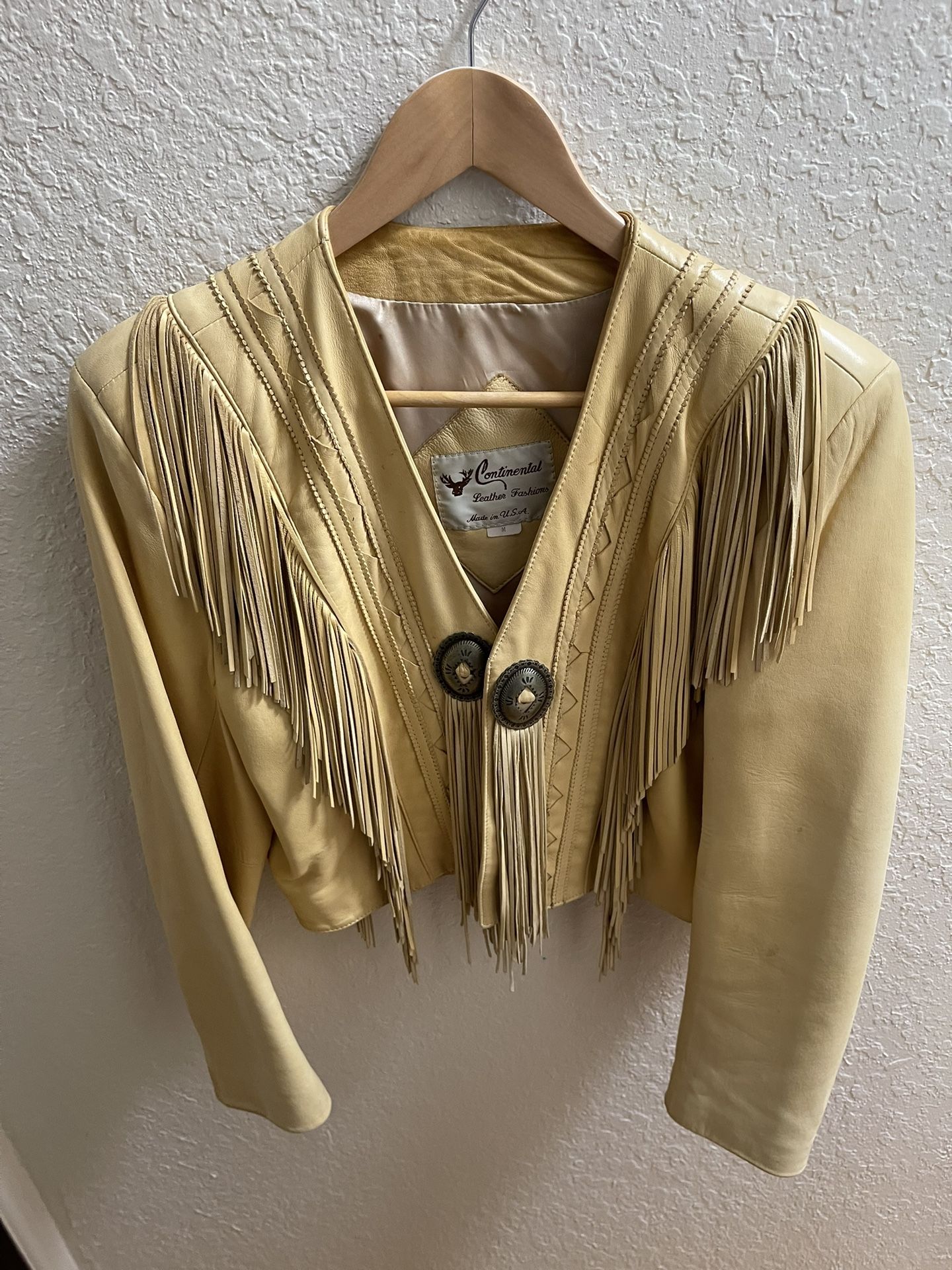 Vintage Women’s Leather Cropped Jacket With Western Fringe
