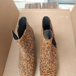 Clark's Collection Boots Women's Size 8.5E