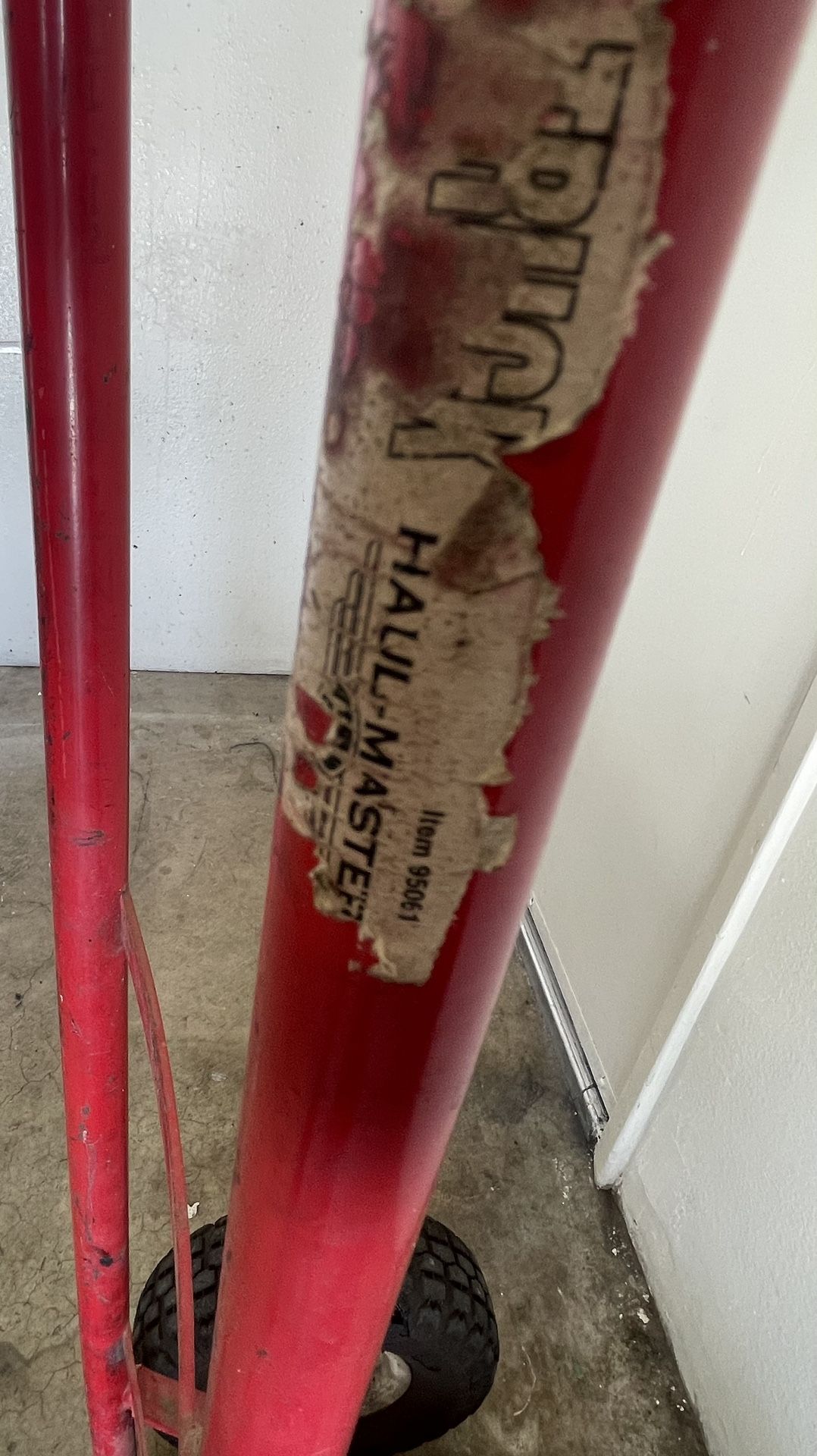 HaulMaster 600 lb. Cap. Heavy Duty Dolly for Sale in Bakersfield, CA