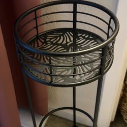 Plant Stand 