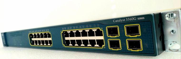 Cisco Catalyst 3560G switch.