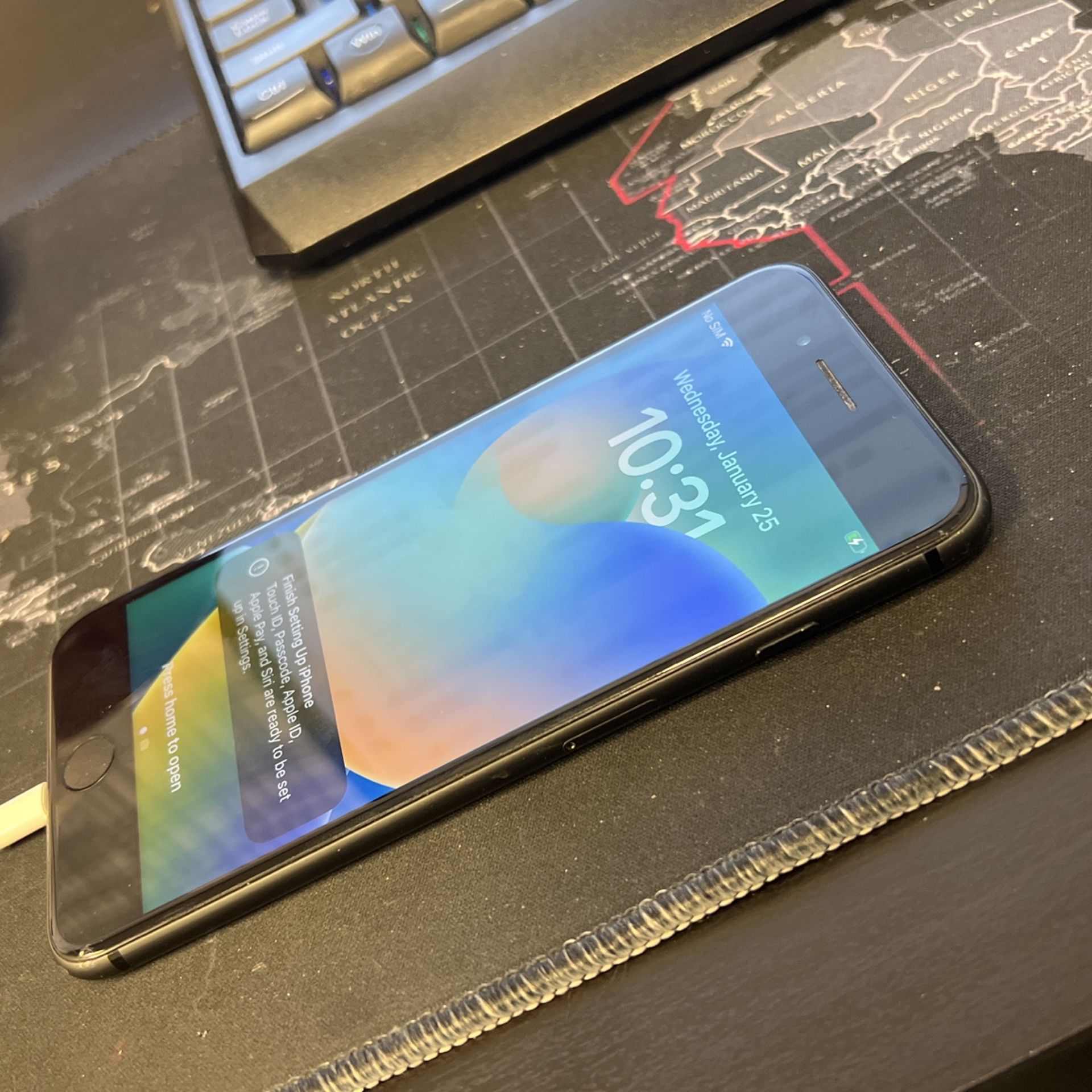 IPhone 8 Plus - 64GB