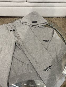 Essentials fear of god sweatsuit 