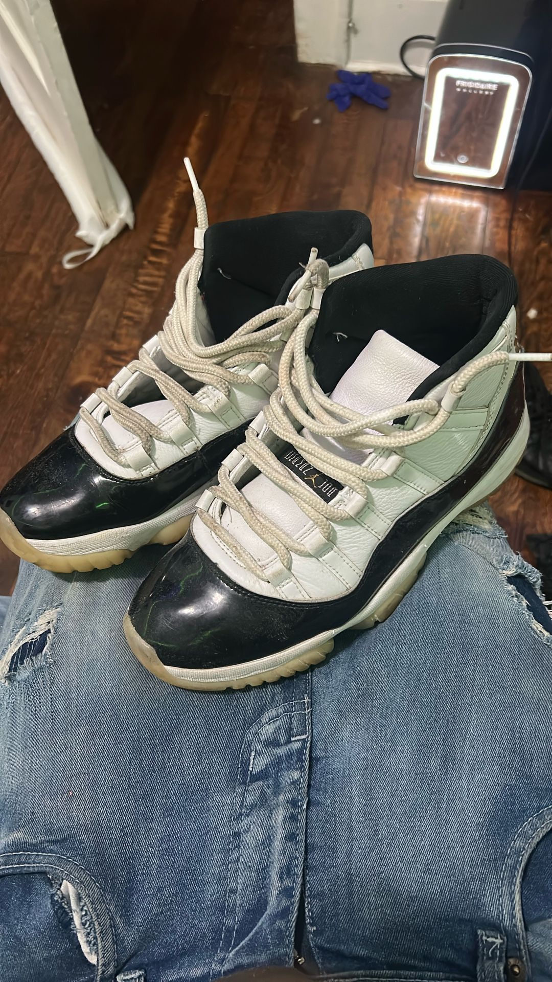 Jordan 11s