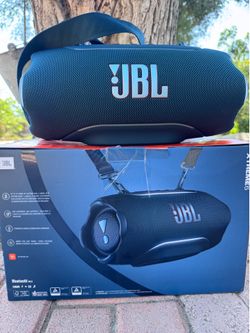 JBL xtreme 5 Bluetooth speaker blue