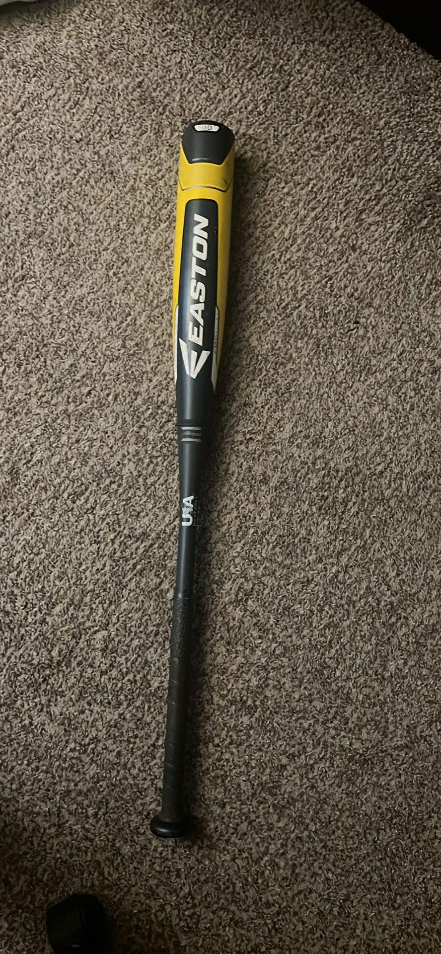 Easton Beast X USA youth baseball bat.