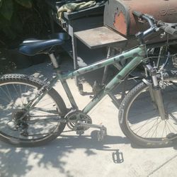 Specialized Mountain Bike - Near USC