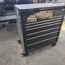 New Tool Box. Mac Tools $2600 Tool Box. I Need Cash ASAP. Need Gone Today