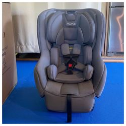 Nuna Rava Car Seat