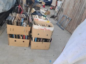 Lot of 78s. Records.