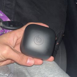 beats Pro Wireless Bluetooth Headphones