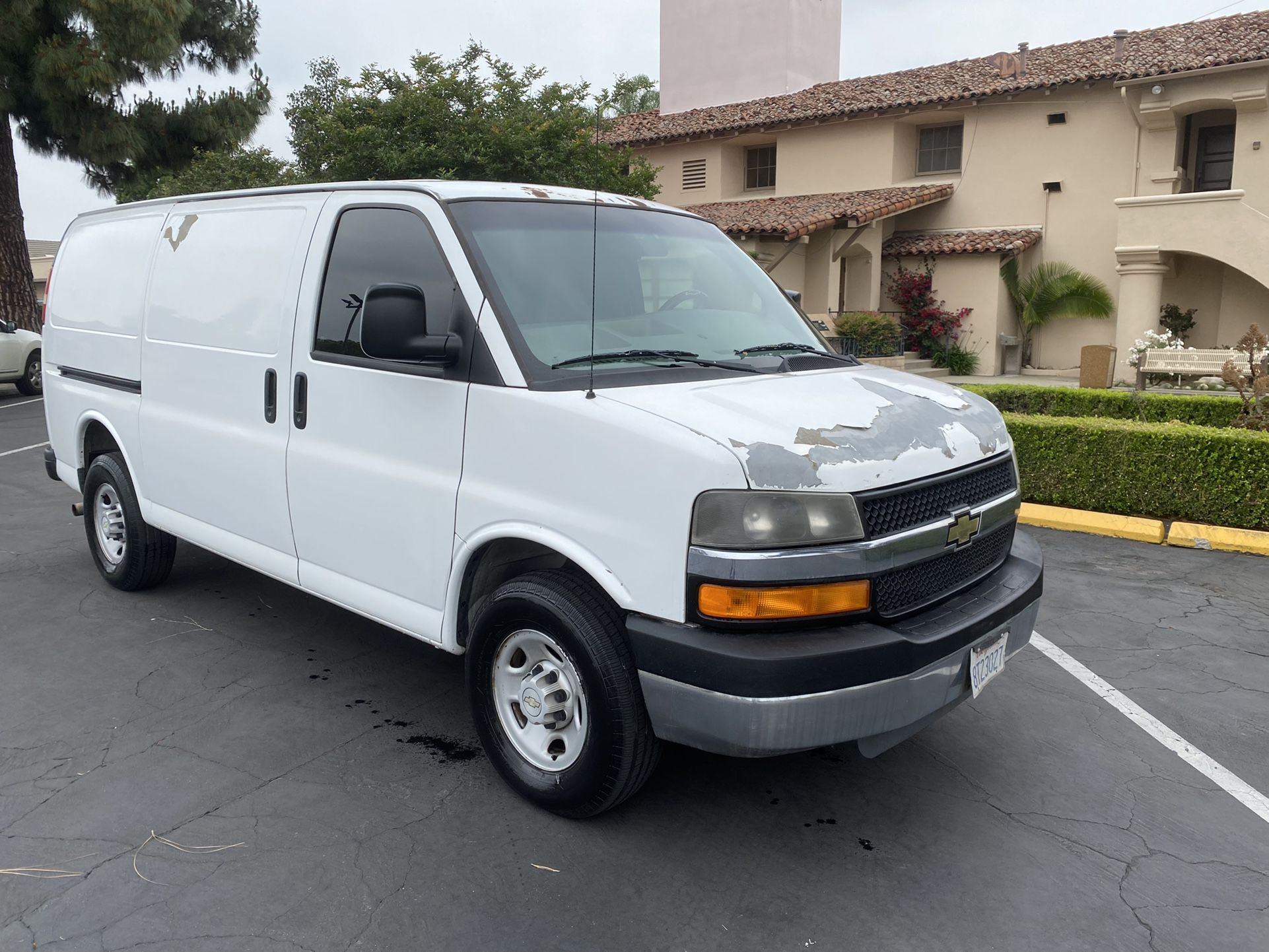 2008 Chevy Express 2500 V8 Gas Cargo Van