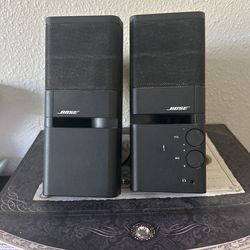 Bose Media mate Computer Speakers