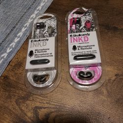 EARBUDS ONE PINK ONE GREY