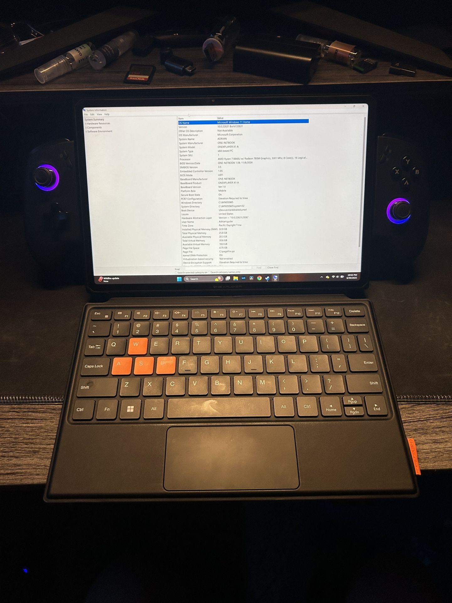 Onexplayer X1 - 3-in-1 Handheld Gaming Laptop