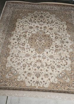 Large Traditional Floral Area Rug