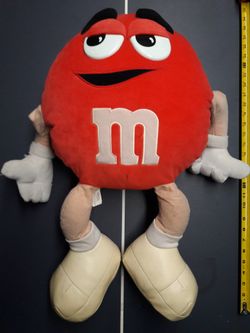 M&M PLUSH