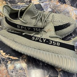 Yeezy Boost 350V2 Granite