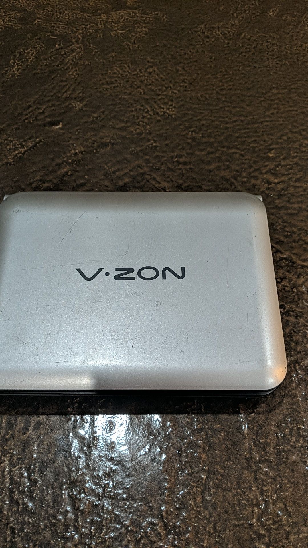 Portable DVD