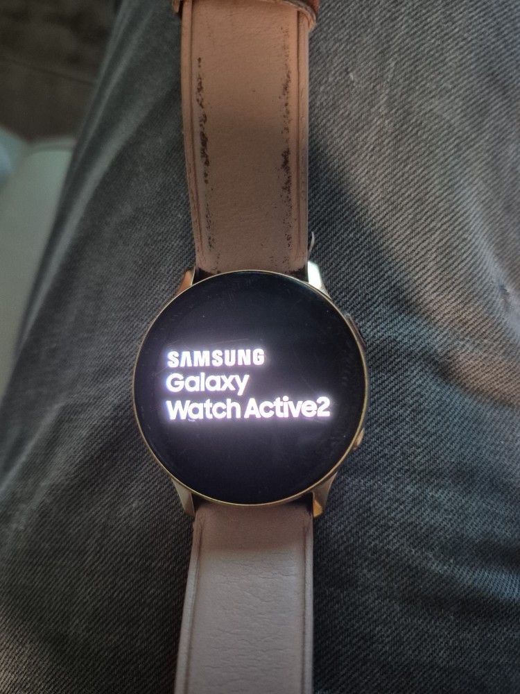 Used Samsung Smart Watch Active 2