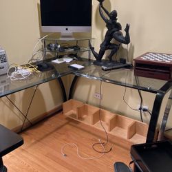 Corner Glass Table $85