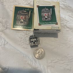NIB Hallmark Keepsake Miniature Lucky Slot Machine Ornament
