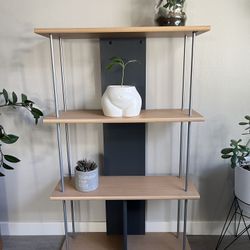 4-Tiered Bookshelf 