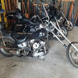 1957 HARLEY DAVIDSON PANHEAD 