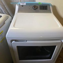 Brand New Washer And Dryer For sale 700