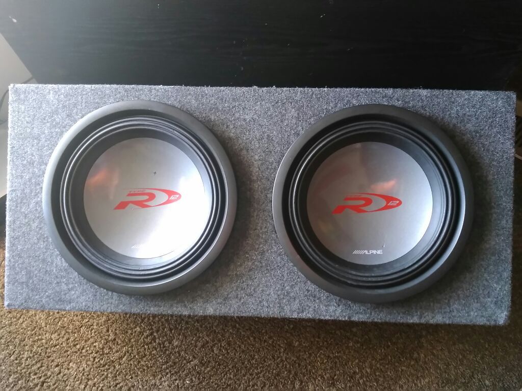 Bocinas Alpine 12" Type R doble bobina 4 Ohm $230