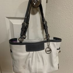 COACH Purse w/wallet