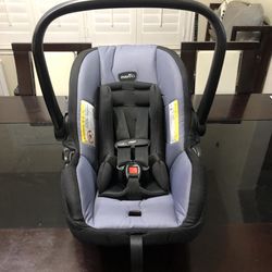 Graco Infant Car Seat Litemax 35