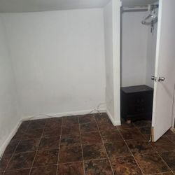 Movil Home For Sale.