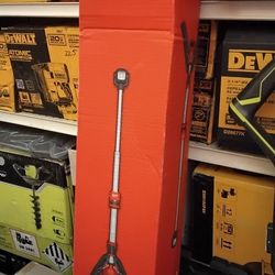 MILWAUKEE ROCKET M12 DUAL POWER TOWER LIGHT (TOOL ONLY)