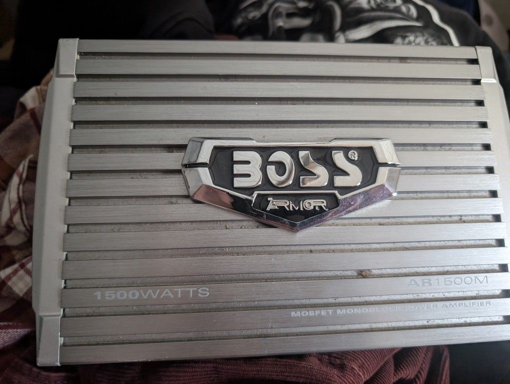 BOSS Audio Systems AR1500M Monoblock Car Amplifier - 1500 High Output, High/Low Level Inputs, Low Pass Crossover