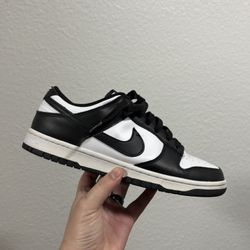 Nike Dunk Low Panda